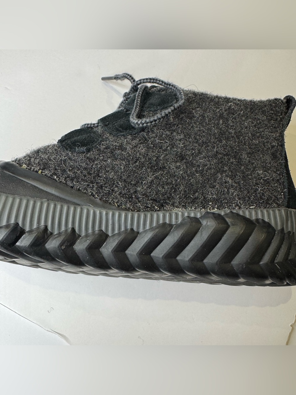 Sorel Out N About Plus Wool Women's 7 Grey Black Winter Snow Boots Waterproof - Picture 8 of 9